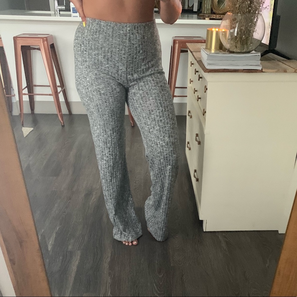 Gray robbed high waist bell bottom pants.